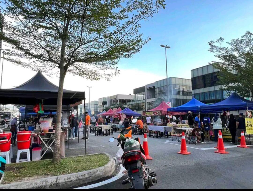 Ayden Hostel Airport Transit - Klia Sepang Exterior photo