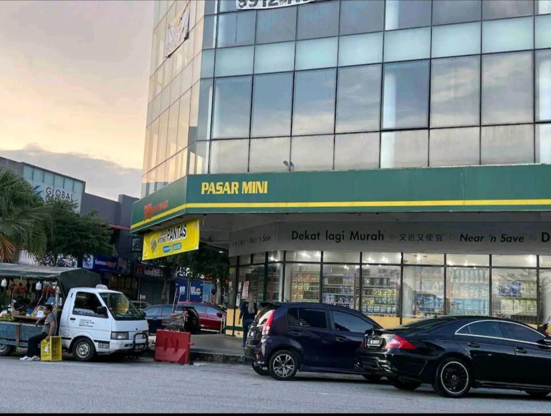 Ayden Hostel Airport Transit - Klia Sepang Exterior photo