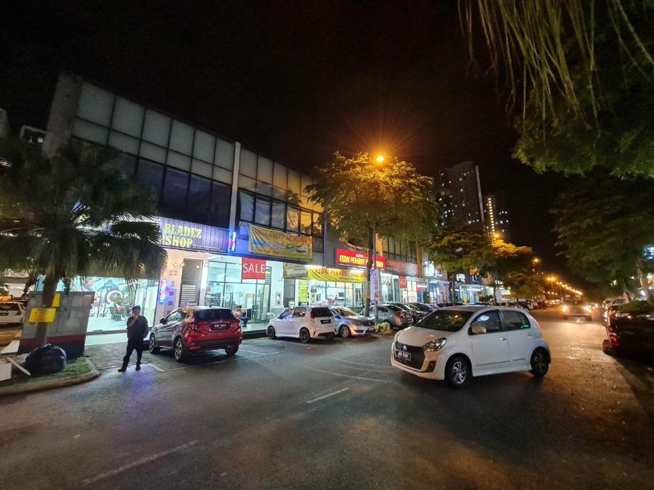 Ayden Hostel Airport Transit - Klia Sepang Exterior photo